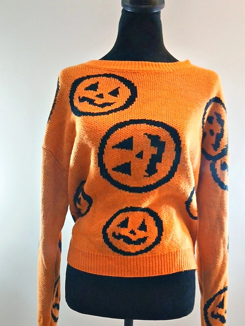 SHEIN Clasi Fall Women Halloween Clothes Sweater Round Neck Pullover Cartoon
